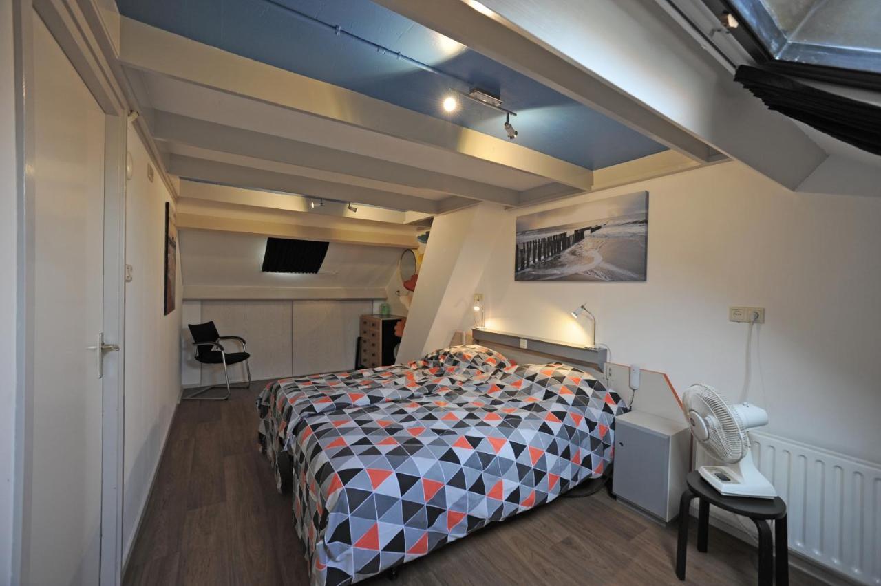 De Westkant Apartment เวชต์คาเปลเล ภายนอก รูปภาพ